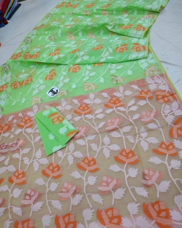 Lata Kumjo Soft Light Green Jamdani Saree