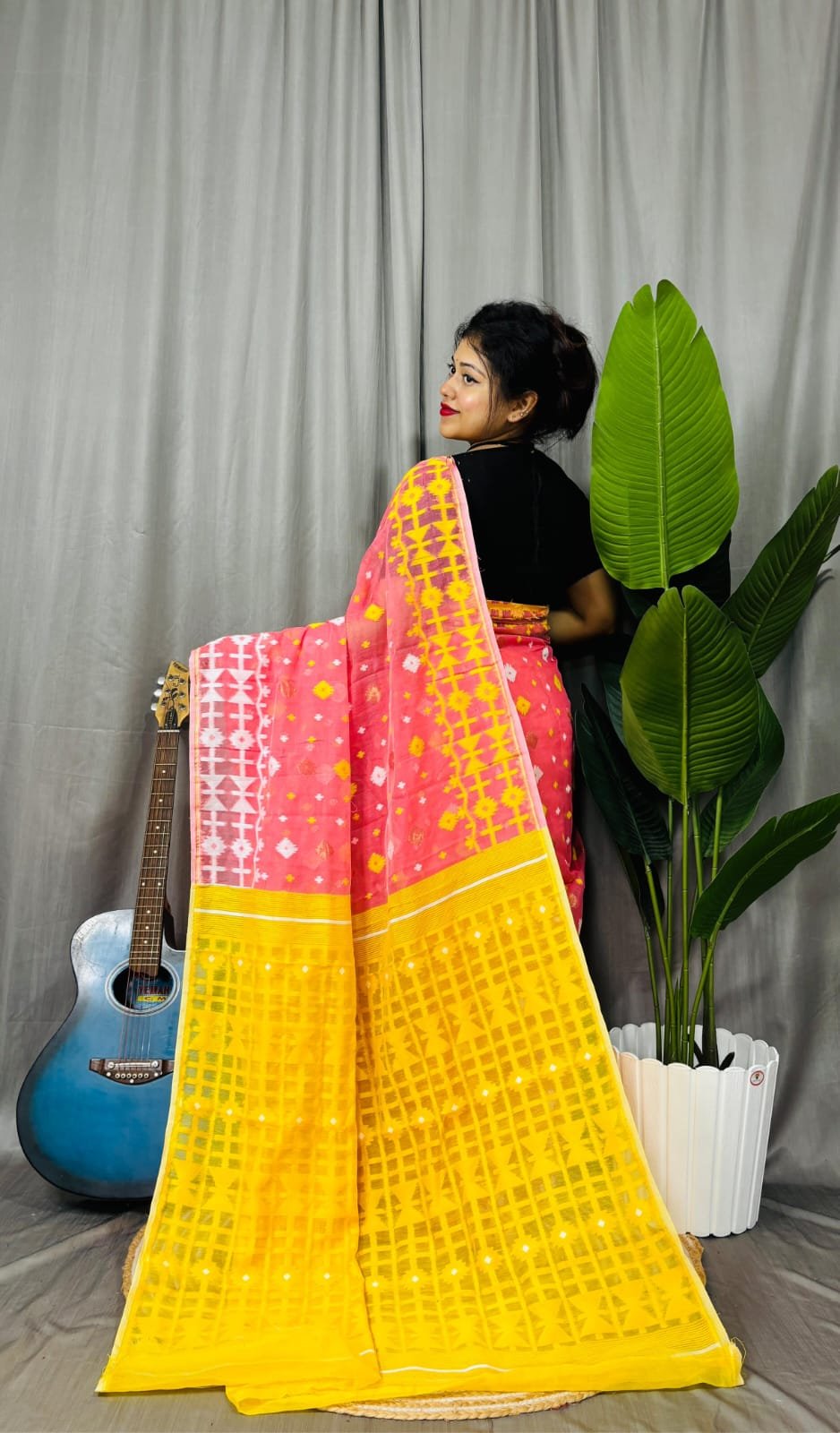 Ganga Jamuna Border Paddokanok Soft Jamdani Saree - Image 3