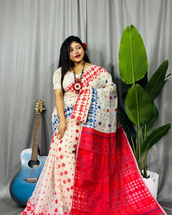 Ganga Jamuna Border Red Blue Soft Jamdani Saree