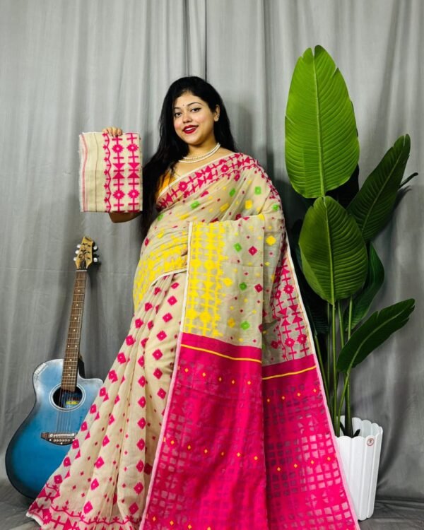 Ganga Jamuna Border Ghiya Rani Soft Jamdani Saree