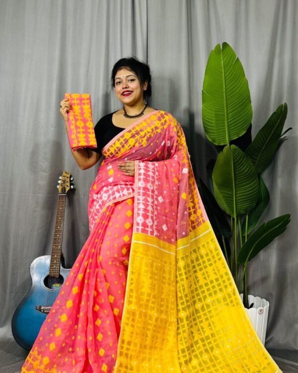 Ganga Jamuna Border Paddokanok Soft Jamdani Saree