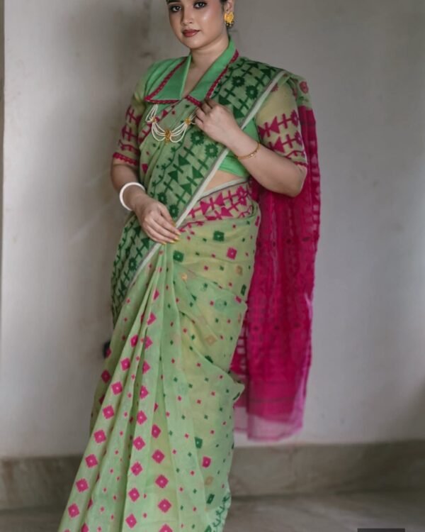 Ganga Jamuna Border Olive Soft Jamdani Saree