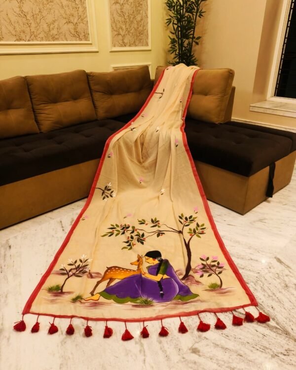 Sakuntala Hand Print Cream Cotton Saree