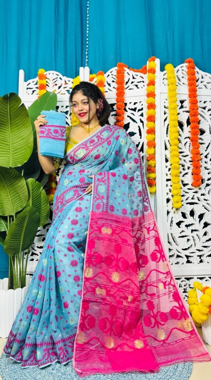 Star Buti Soft Sky Blue Rani Jamdani Saree - Image 3