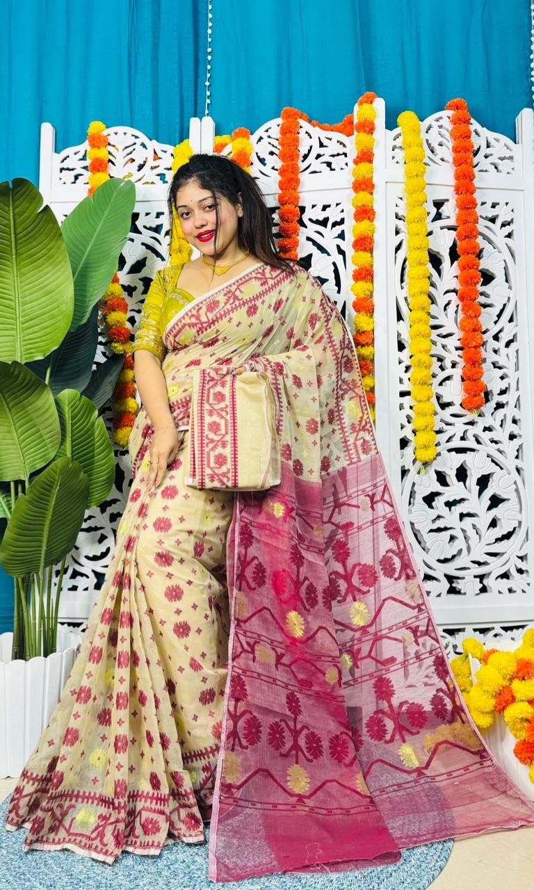 Star Buti Soft Ghiye Majenda Jamdani Saree
