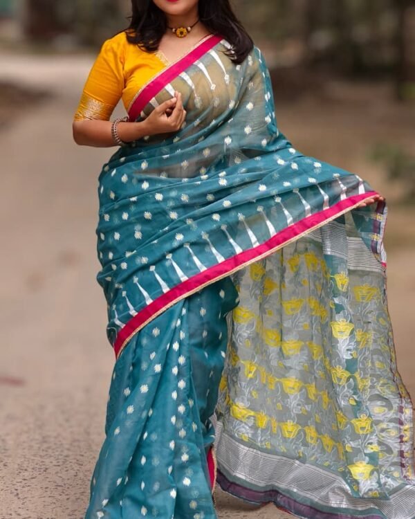 Laboni Soft Raja Green Jamdani Saree